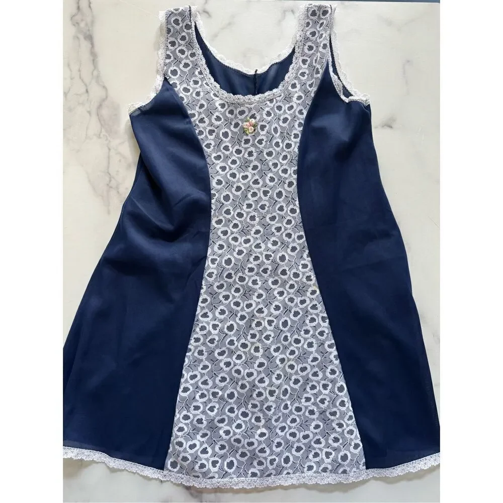 Girls size 6 slip French pajama dress nightdress nighty vintage 70s navy blue la